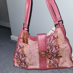 NWT La Gioe Di Toscana Pink Snake-Print Leather Shoulder Bag with Textured Trim